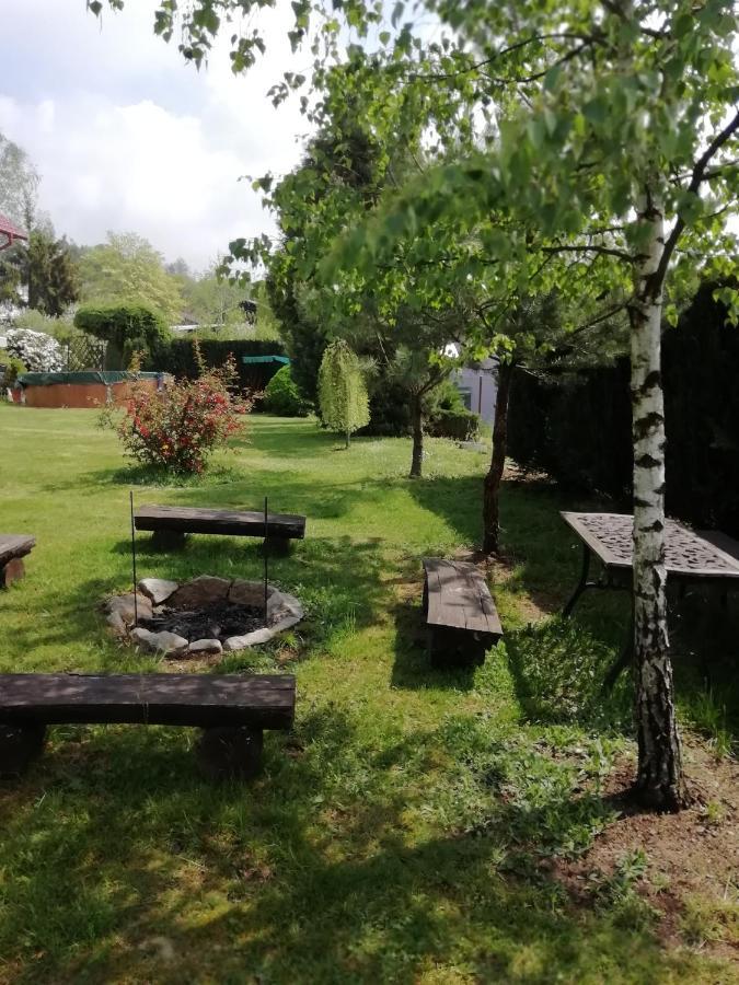 Kostalov Pension U Josefa מראה חיצוני תמונה