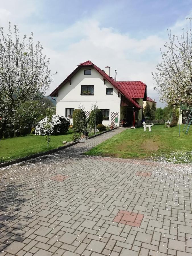 Kostalov Pension U Josefa מראה חיצוני תמונה
